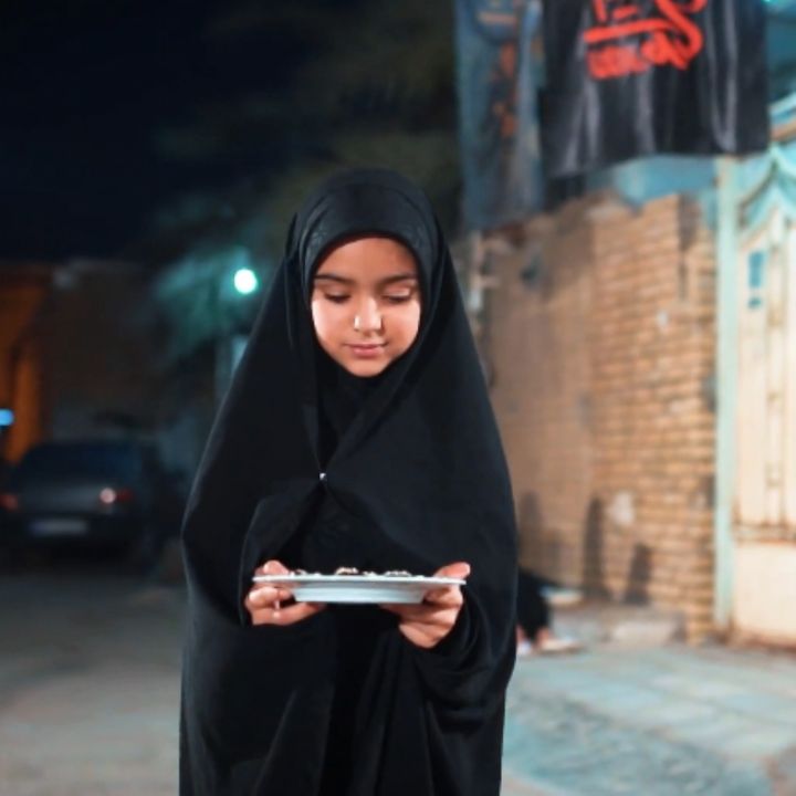جلد کتاب صوتی خادمین اطفال الحسین