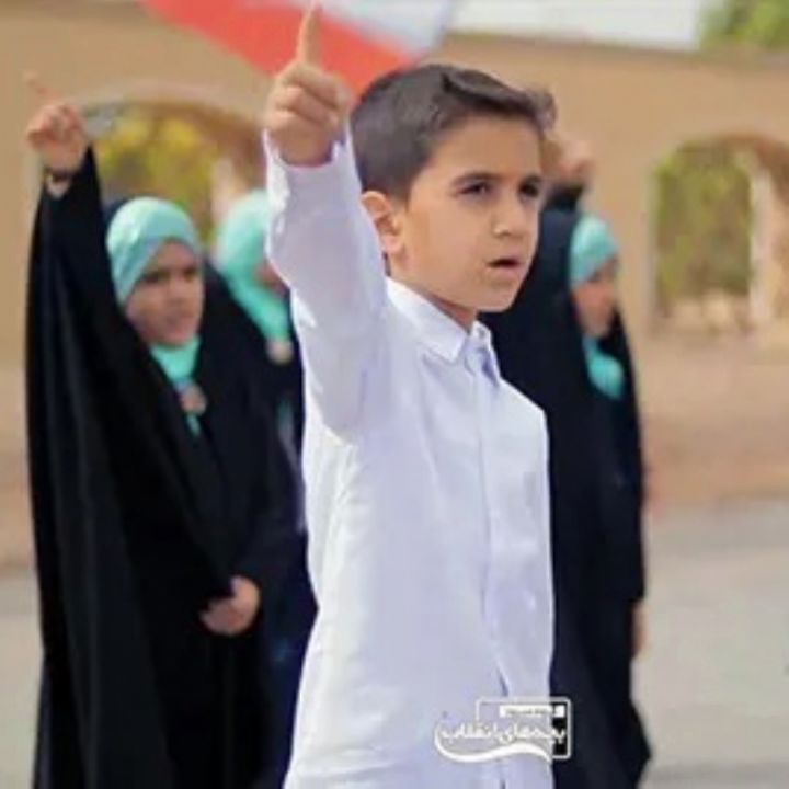 جلد کتاب صوتی بچه های انقلاب