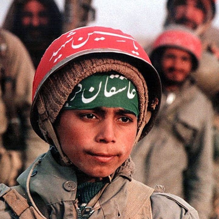 جلد کتاب صوتی عشق وطن، ملت ما